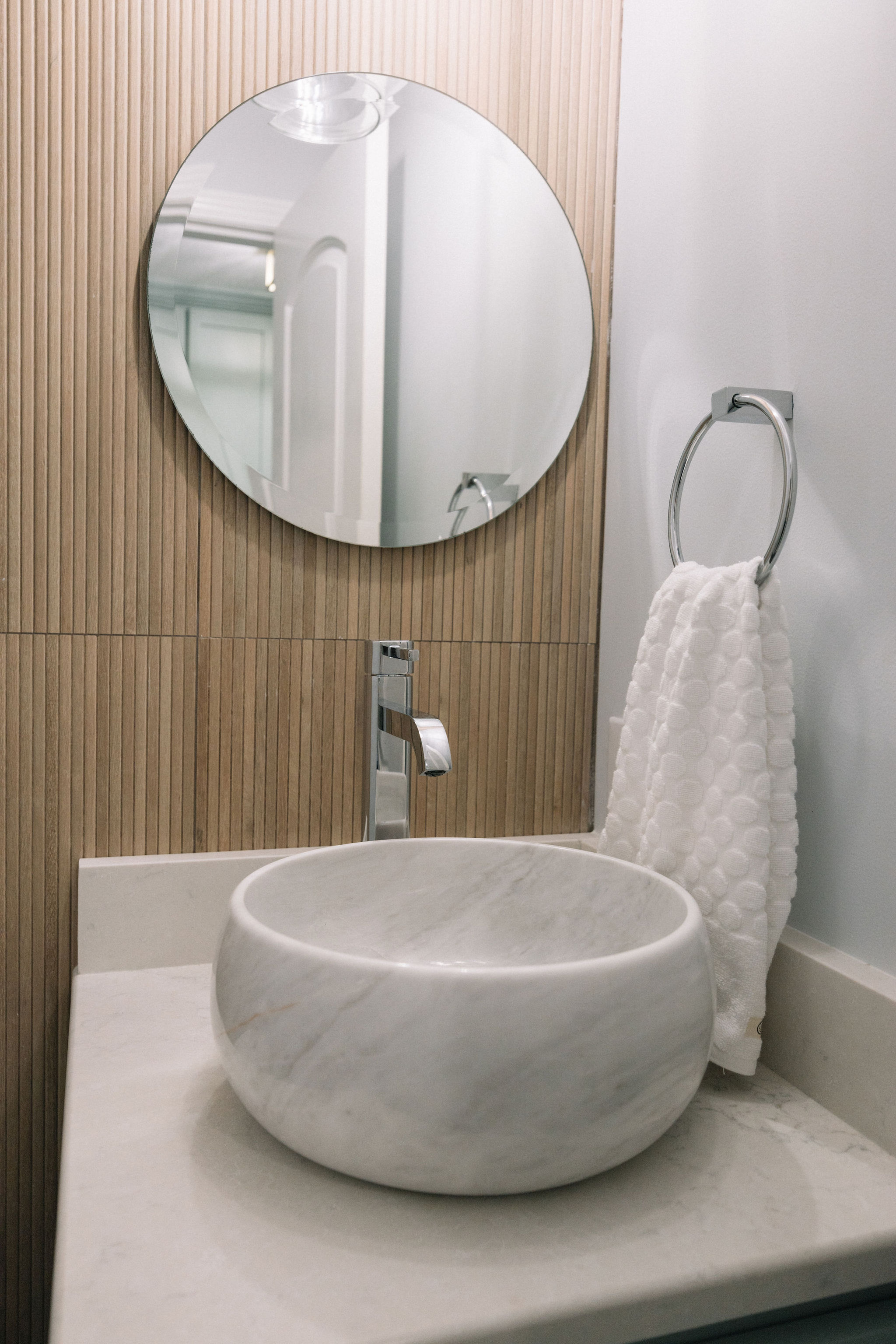 COASTAL BATHROOM PORCELANOSA TILE